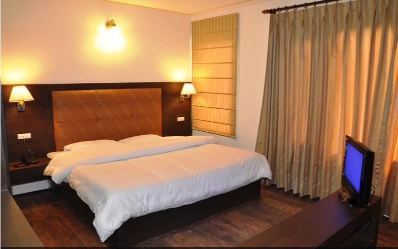 Manīkaran Hotel Sandhya Kasol חדר תמונה